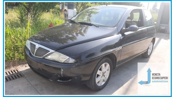 LANCIA Y  del 2003 parti usate e ricambi