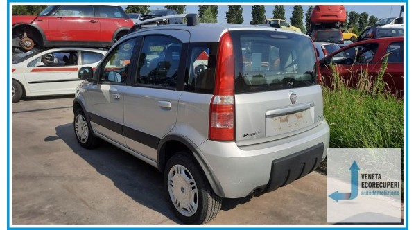 FIAT PANDA 0X del 2011 parti usate e ricambi