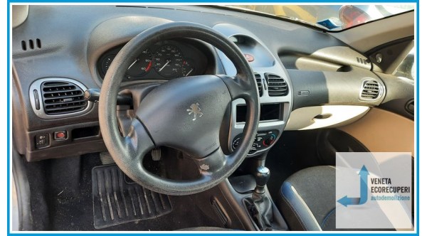 PEUGEOT 206  del 2004 parti usate e ricambi