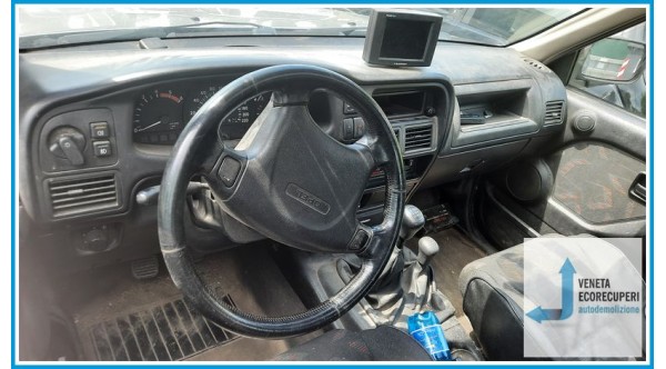 OPEL FRONTERA U92 del 1998 parti usate e ricambi