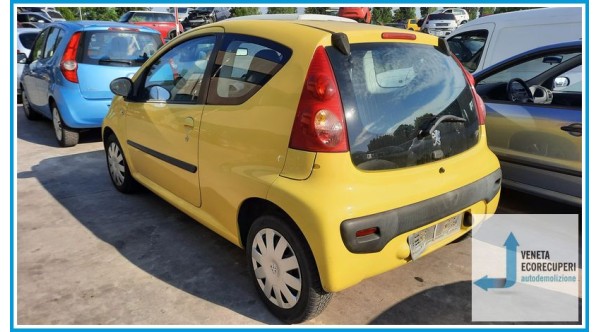 PEUGEOT 107  del 2006 parti usate e ricambi