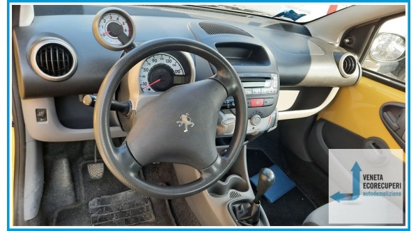 PEUGEOT 107  del 2006 parti usate e ricambi
