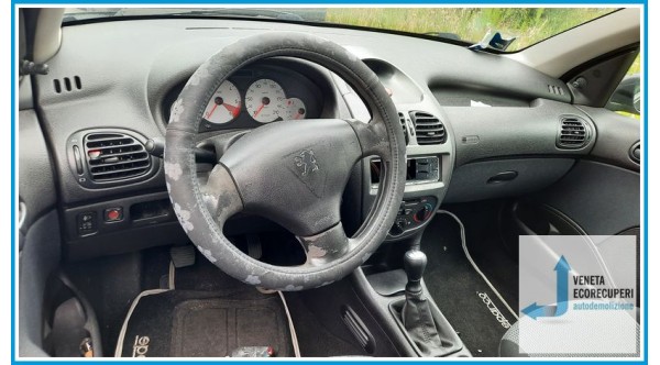 PEUGEOT 206  del 2005 parti usate e ricambi