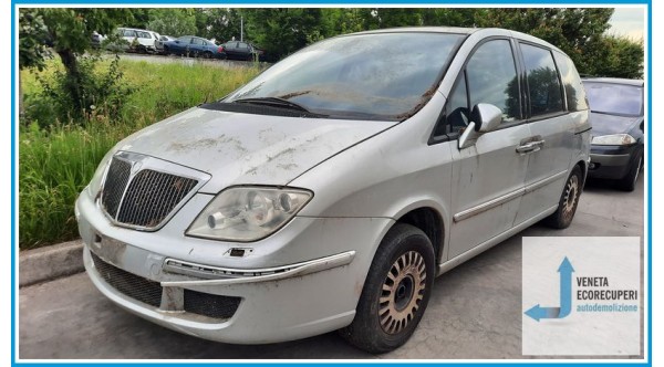 LANCIA PHEDRA TC del 2002 parti usate e ricambi