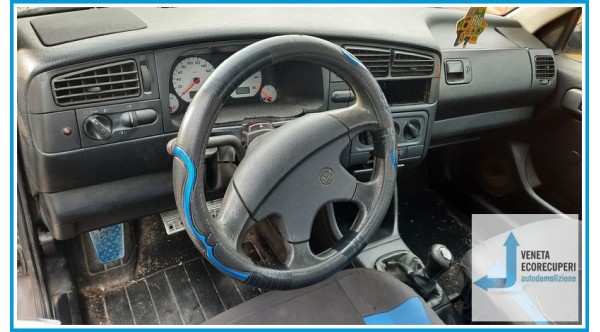 VOLKSWAGEN GOLF 1H del 1993 parti usate e ricambi