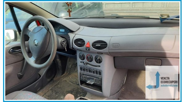 MERCEDES-BENZ Classe A W168 del 1997 parti usate e ricambi