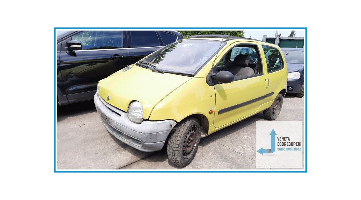 RENAULT TWINGO 1a Serie  del 1999 parti usate e ricambi