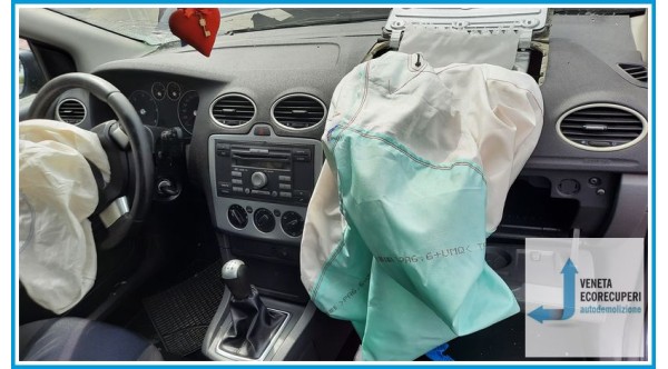 FORD FOCUS CAP del 2006 parti usate e ricambi