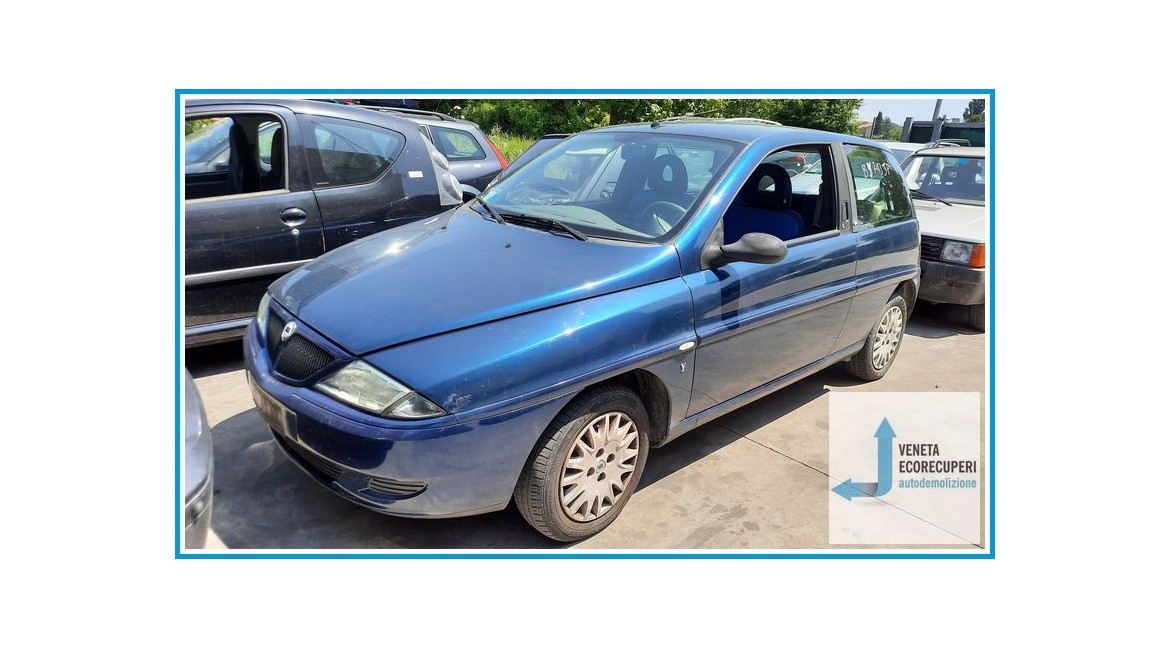 LANCIA Y  del 2002 parti usate e ricambi