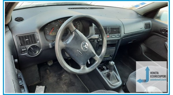 VOLKSWAGEN GOLF 1H del 1998 parti usate e ricambi