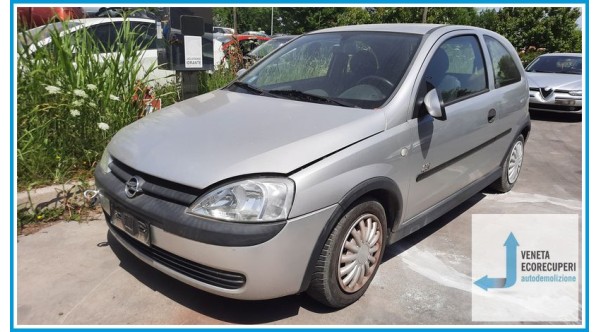 OPEL CORSA X01 del 2001 parti usate e ricambi