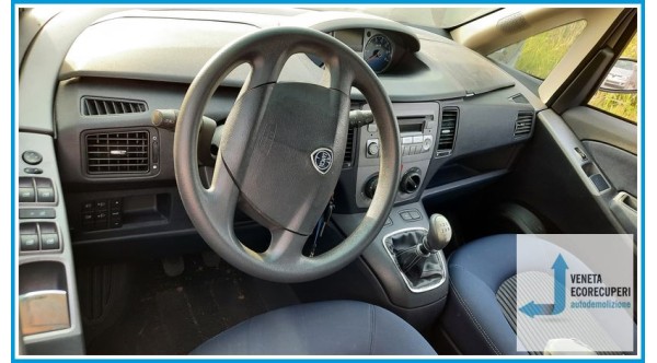 LANCIA MUSA TJ del 2009 parti usate e ricambi