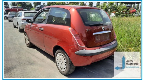 LANCIA YPSILON TE del 2004 parti usate e ricambi