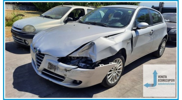 ALFA ROMEO 147 W8 del 2007 parti usate e ricambi