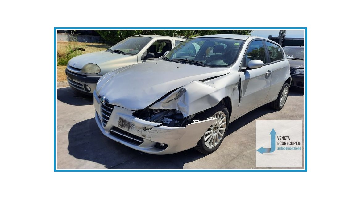ALFA ROMEO 147 W8 del 2007 parti usate e ricambi