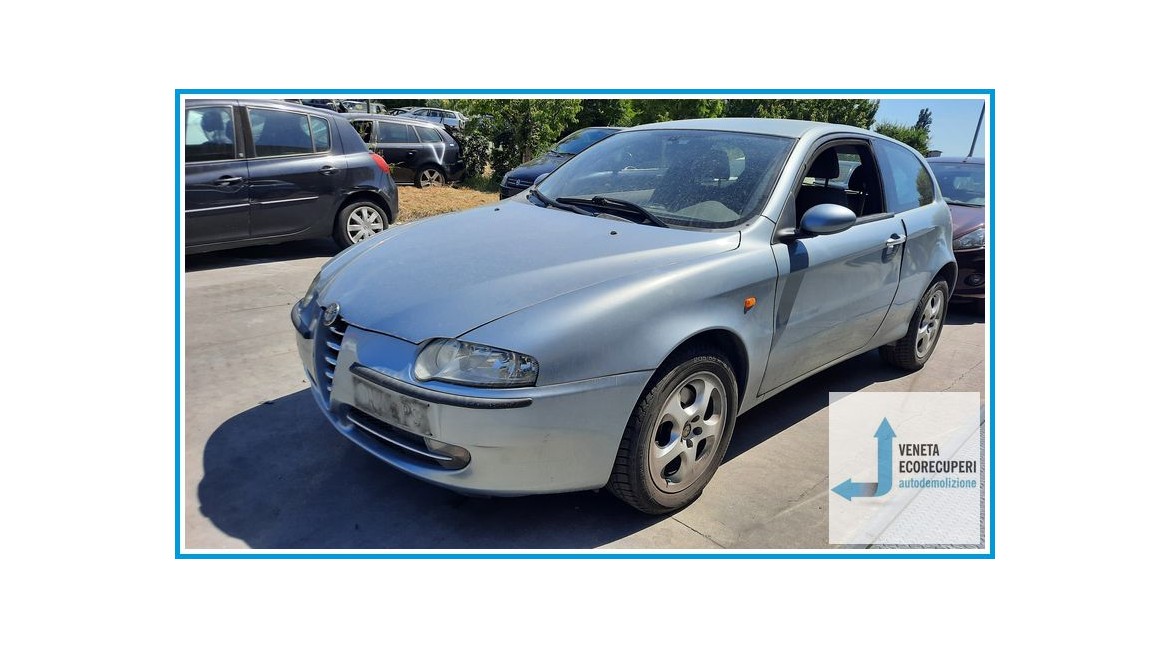 ALFA ROMEO 147 W8 del 2001 parti usate e ricambi