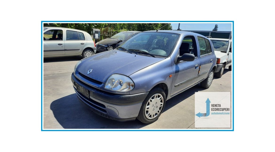 RENAULT CLIO 2a Serie  del 2000 parti usate e ricambi