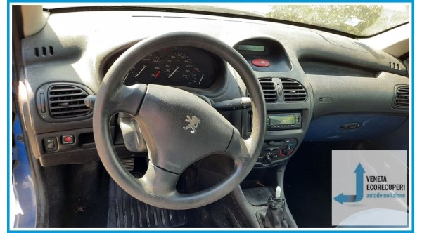 PEUGEOT 206  del 2001 parti usate e ricambi