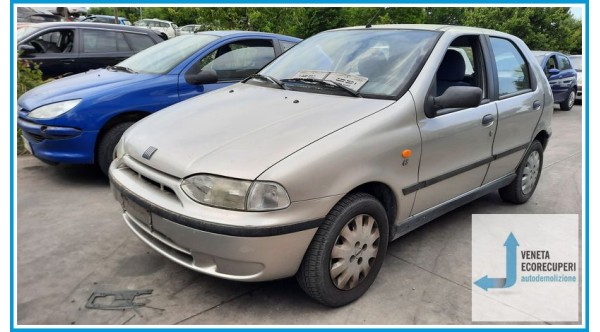 FIAT PALIO PY del 2000 parti usate e ricambi