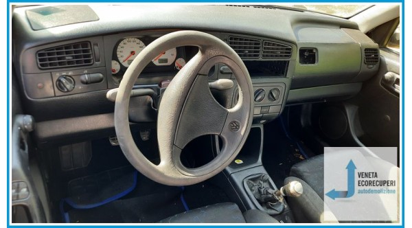 VOLKSWAGEN GOLF 1H del 1996 parti usate e ricambi