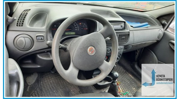 FIAT PUNTO CLASSIC 2U del 2010 parti usate e ricambi