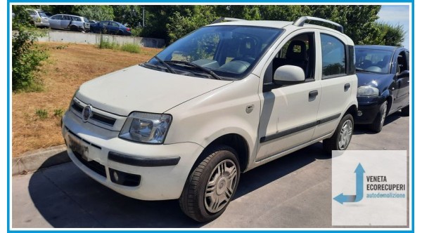 FIAT PANDA 0X del 2011 parti usate e ricambi