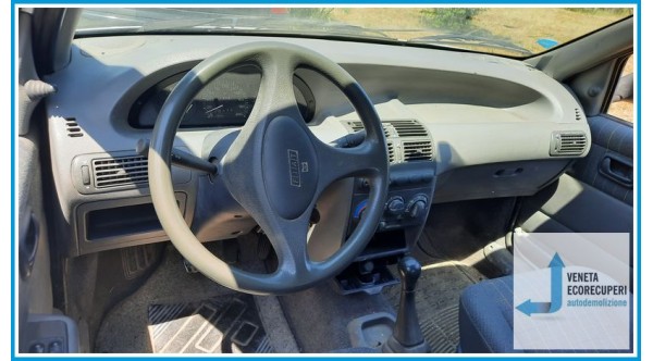 FIAT PUNTO 1a Serie  del 1995 parti usate e ricambi