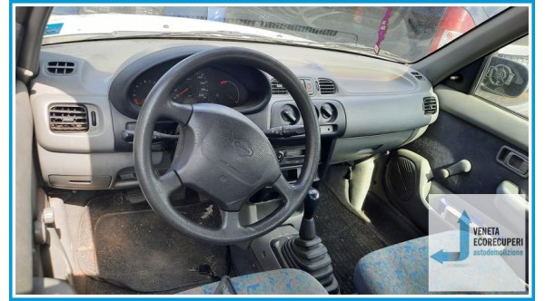 NISSAN MICRA K11E del 1998 parti usate e ricambi