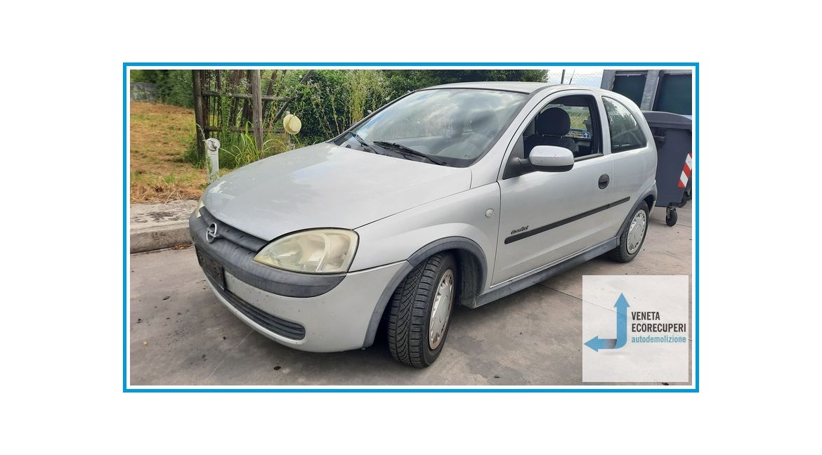 OPEL CORSA X01 del 2001 parti usate e ricambi