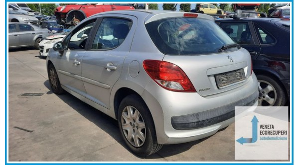 PEUGEOT 207  del 2012 parti usate e ricambi