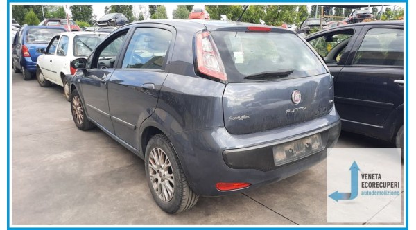 FIAT PUNTO EVO 3J del 2010 parti usate e ricambi