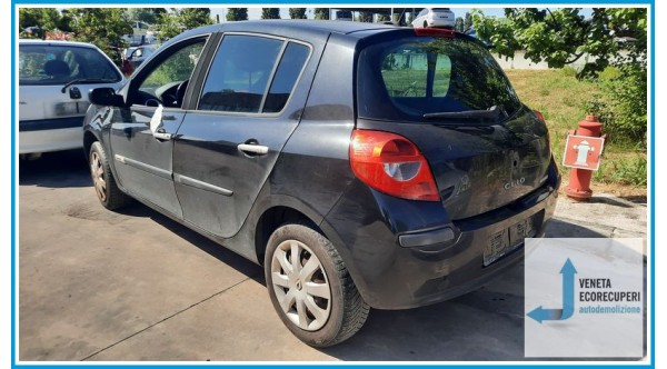 RENAULT CLIO 3a Serie  del 2007 parti usate e ricambi
