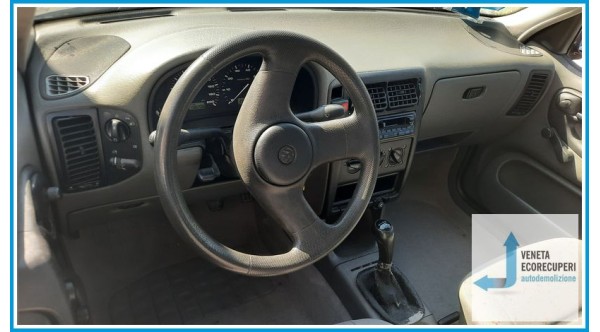 VOLKSWAGEN POLO 3a Serie  del 1995 parti usate e ricambi