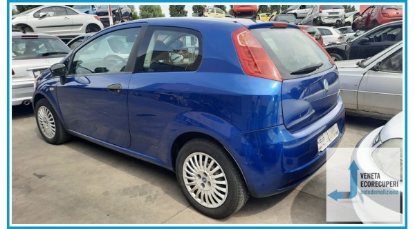 FIAT GRANDE PUNTO 2Y del 2006 parti usate e ricambi