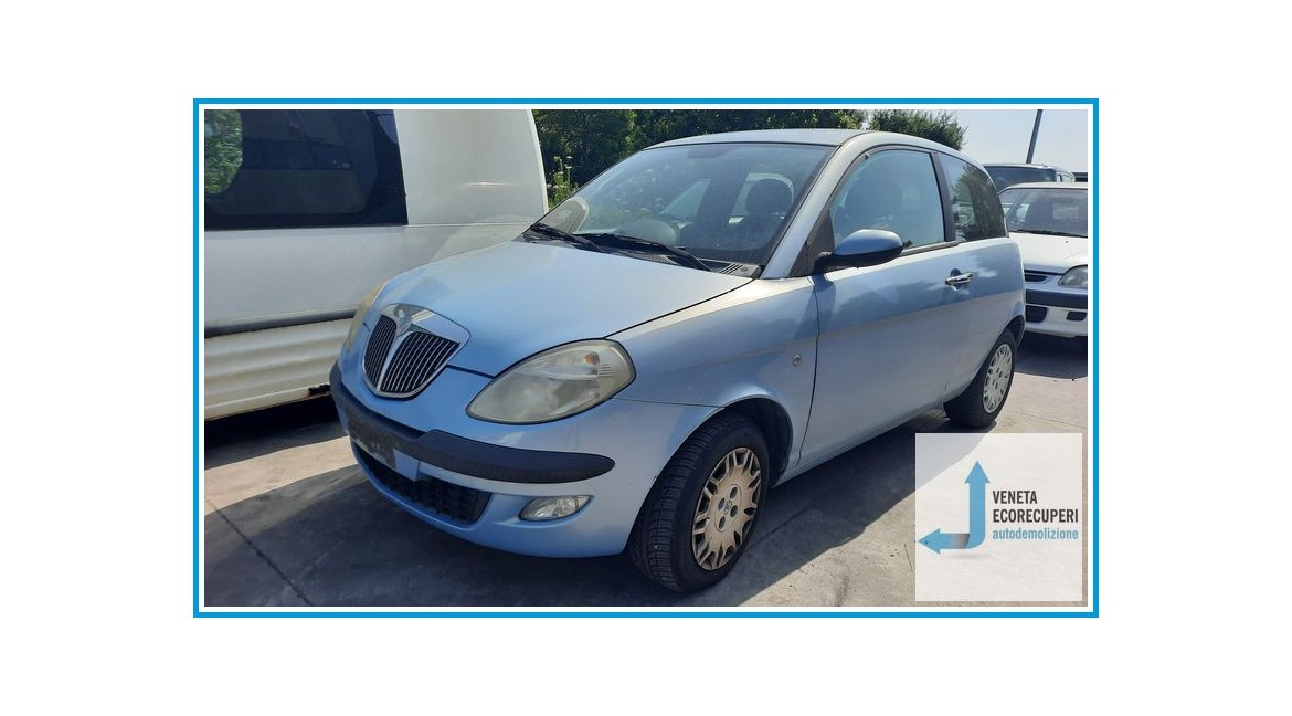 LANCIA YPSILON TE del 2005 parti usate e ricambi