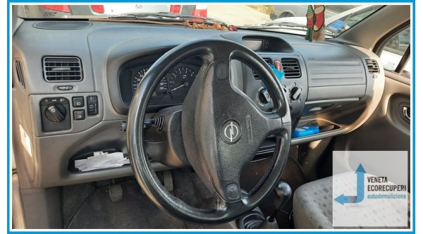 OPEL AGILA H00 del 2002 parti usate e ricambi
