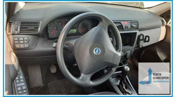 FIAT STILO 2V del 2004 parti usate e ricambi