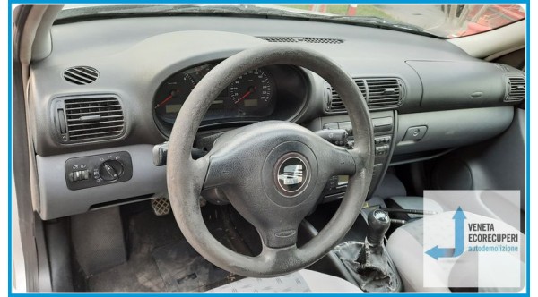 SEAT LEON 1M del 2000 parti usate e ricambi