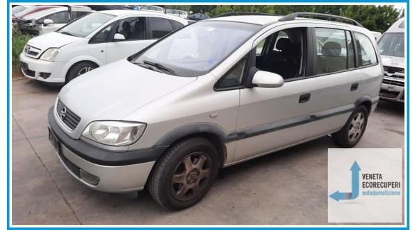 OPEL ZAFIRA T98 del 2001 parti usate e ricambi