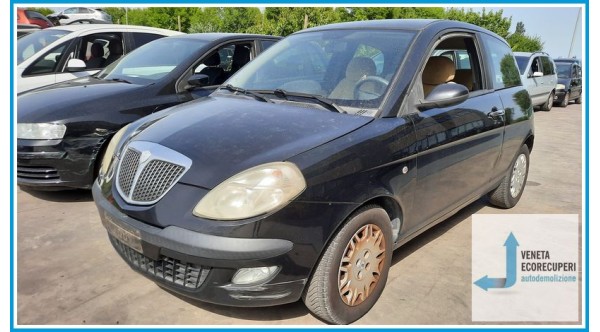 LANCIA YPSILON TE del 2005 parti usate e ricambi