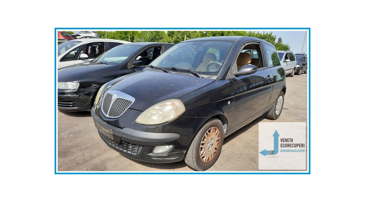 LANCIA YPSILON TE del 2005 parti usate e ricambi
