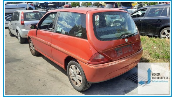 LANCIA Y  del 2003 parti usate e ricambi