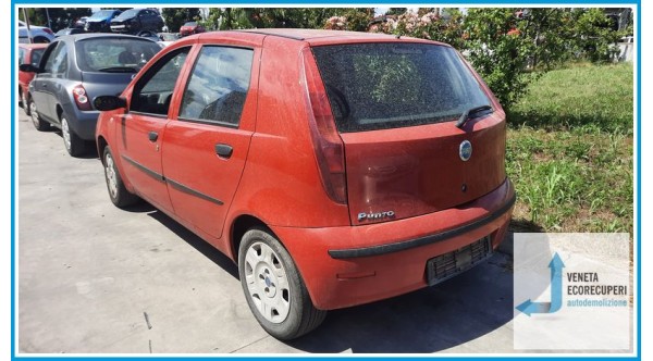 FIAT PUNTO 2U del 2005 parti usate e ricambi