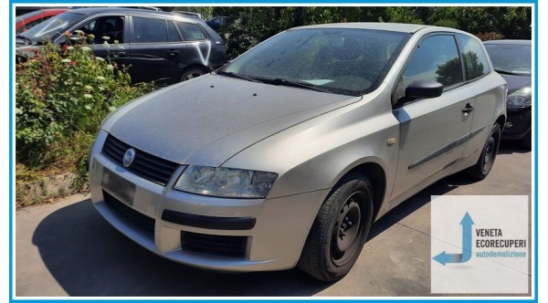 FIAT STILO 2C del 2003 parti usate e ricambi