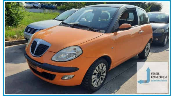 LANCIA YPSILON TE del 2006 parti usate e ricambi