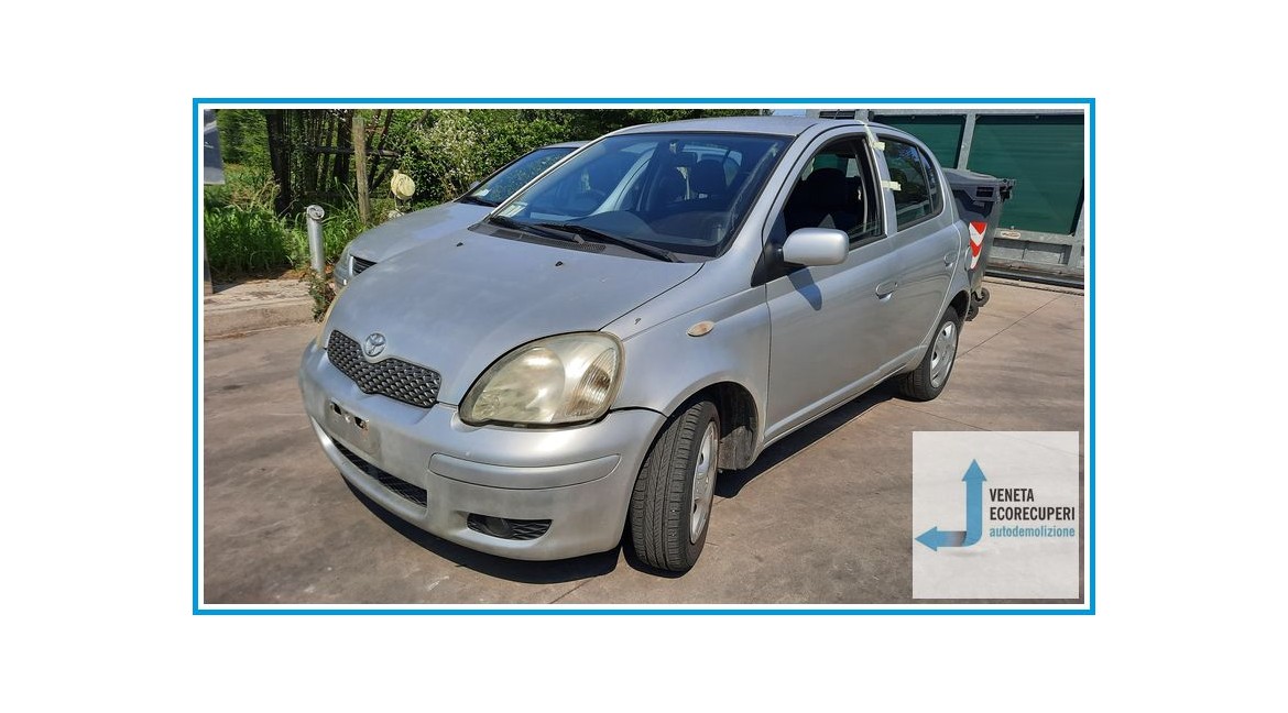 TOYOTA YARIS FRP del 2005 parti usate e ricambi