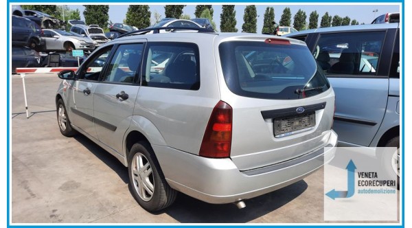 FORD FOCUS CAK del 2000 parti usate e ricambi