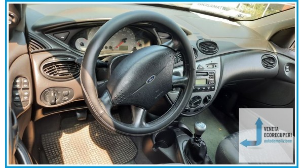 FORD FOCUS CAK del 2000 parti usate e ricambi