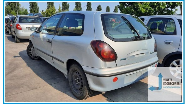 FIAT BRAVO 1L del 2000 parti usate e ricambi