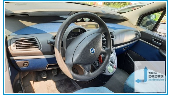 FIAT ULYSSE 2F del 2004 parti usate e ricambi